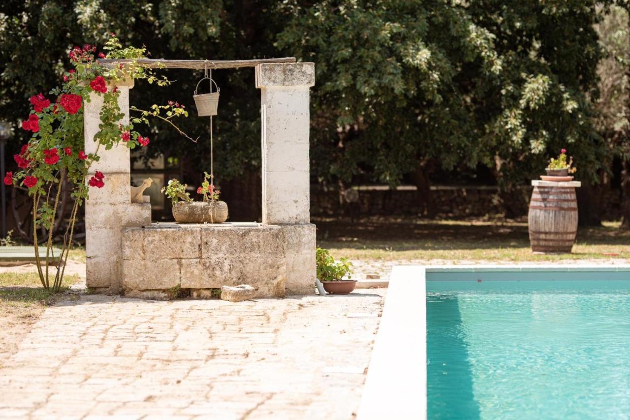 Latiano Villa Encantamiento - Dimora Gelsomino - Masseria Storica Nel Cuore Della Puglia Con Piscina מראה חיצוני תמונה