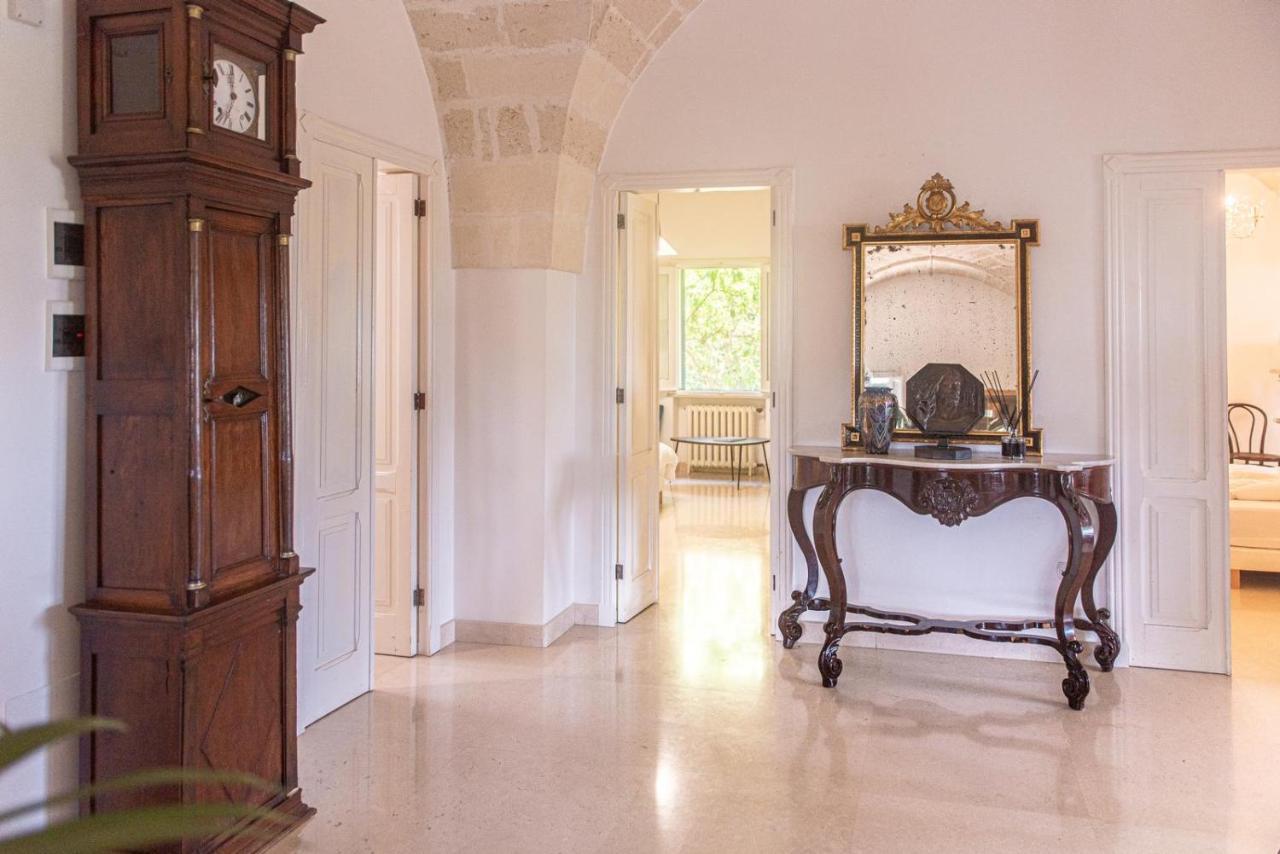 Latiano Villa Encantamiento - Dimora Gelsomino - Masseria Storica Nel Cuore Della Puglia Con Piscina מראה חיצוני תמונה