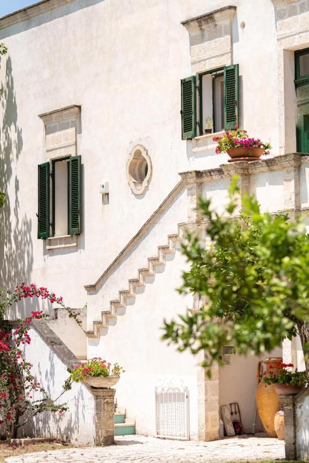 Latiano Villa Encantamiento - Dimora Gelsomino - Masseria Storica Nel Cuore Della Puglia Con Piscina מראה חיצוני תמונה
