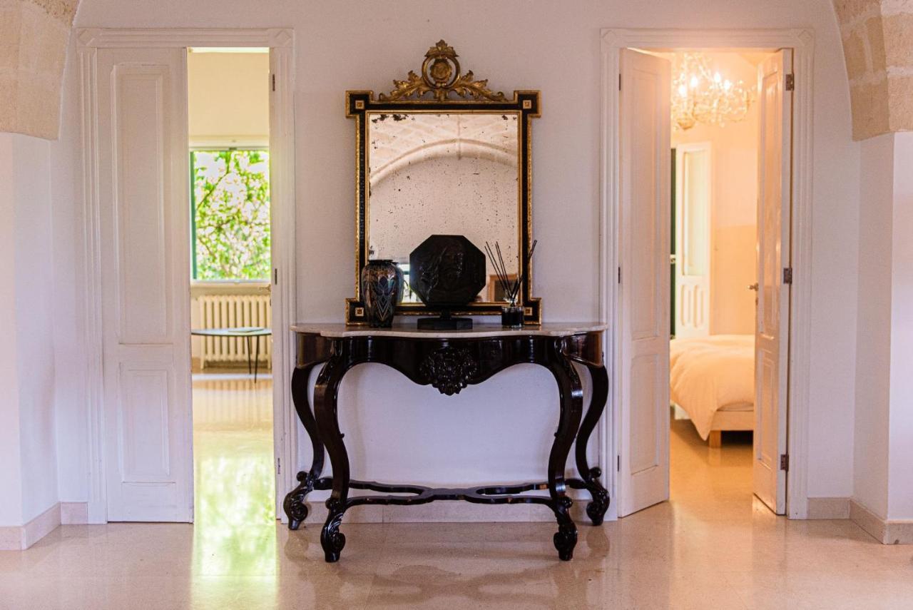Latiano Villa Encantamiento - Dimora Gelsomino - Masseria Storica Nel Cuore Della Puglia Con Piscina מראה חיצוני תמונה